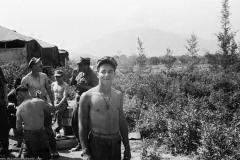 000viet-R1-E012